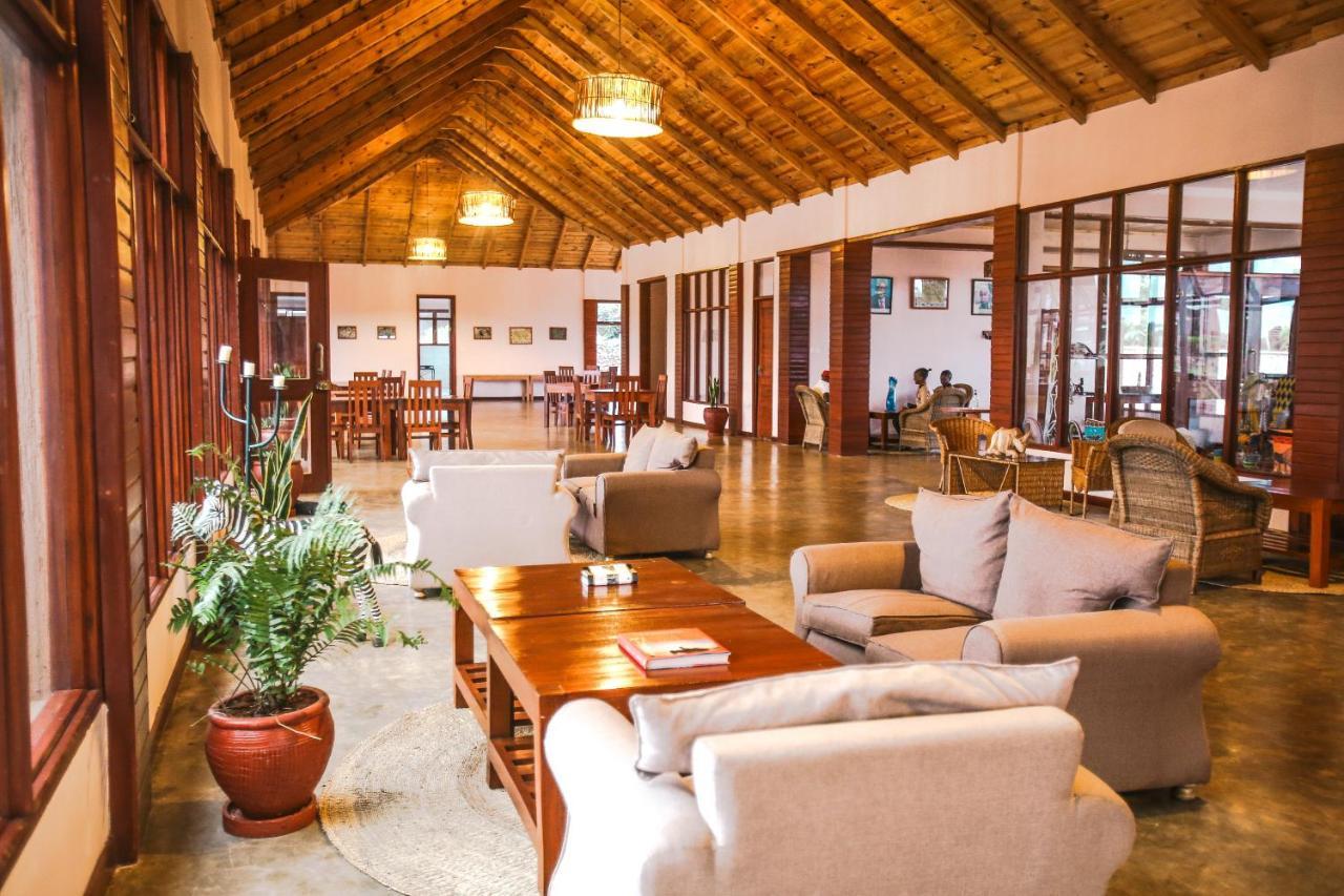 Ngorongoro Marera Mountain View Lodge คาราทู ภายนอก รูปภาพ