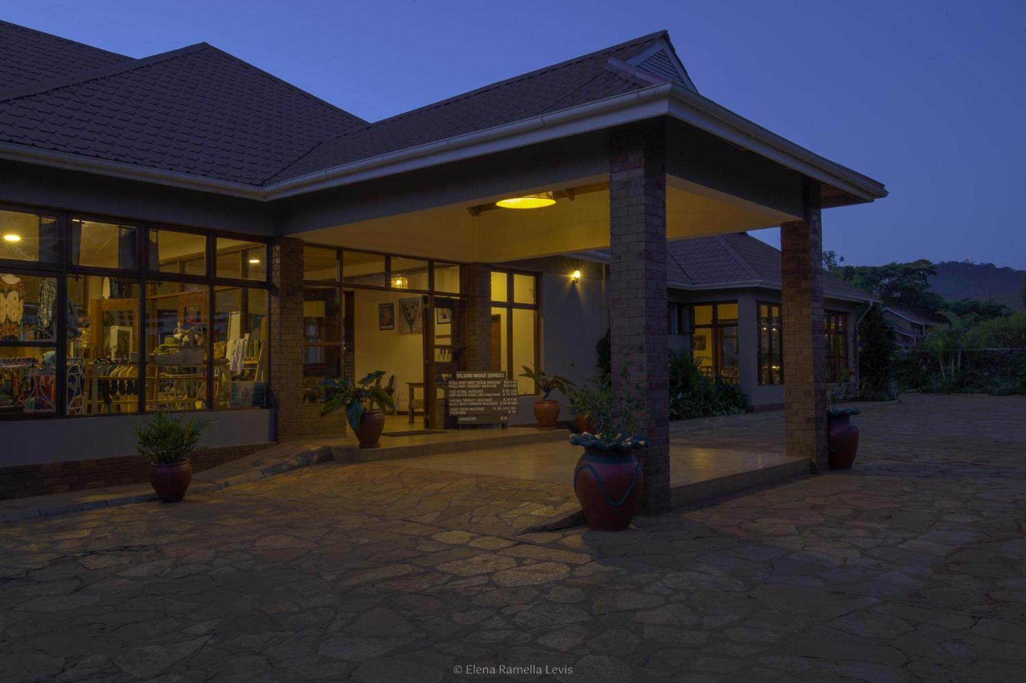 Ngorongoro Marera Mountain View Lodge คาราทู ภายนอก รูปภาพ