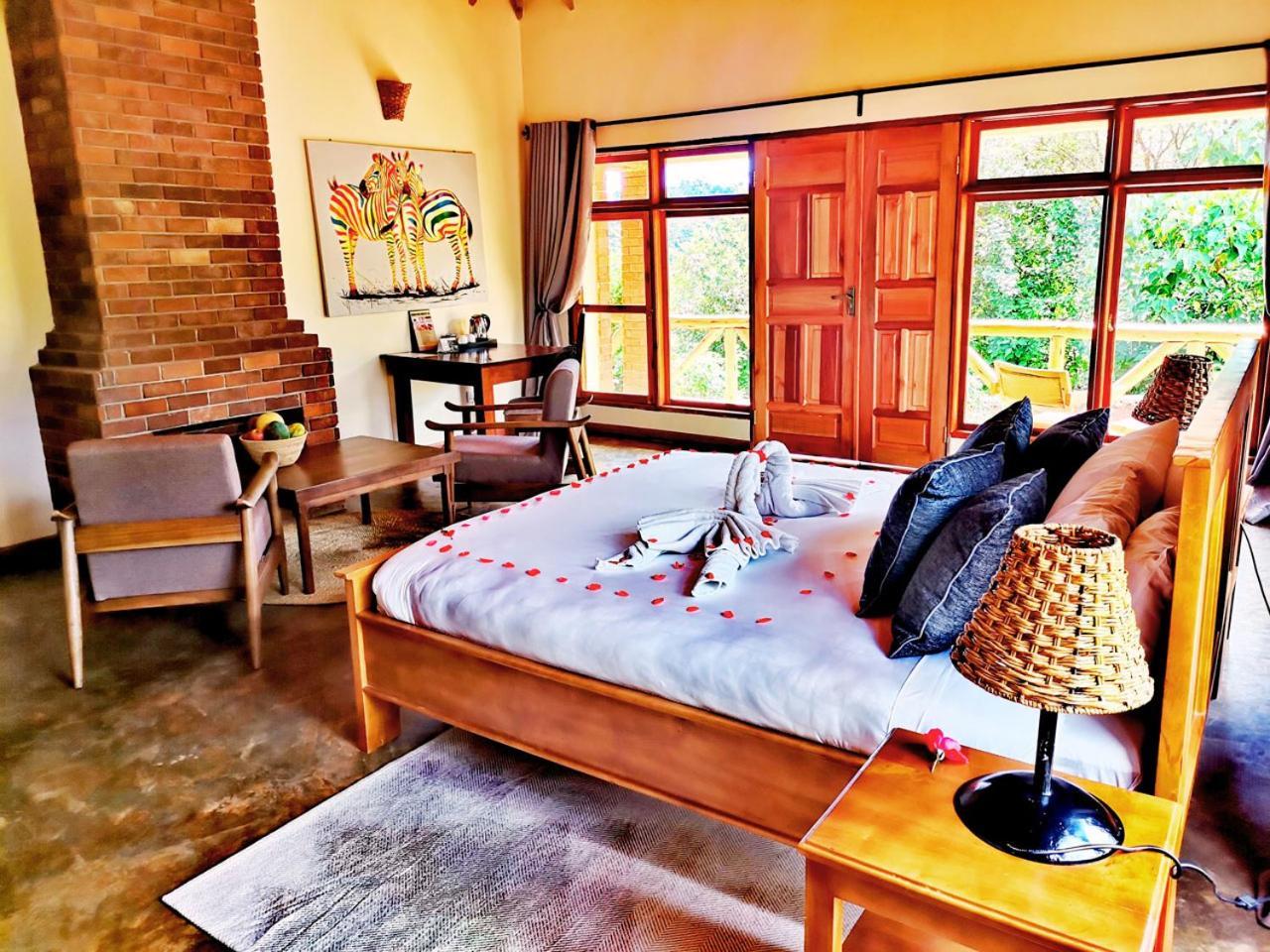 Ngorongoro Marera Mountain View Lodge คาราทู ภายนอก รูปภาพ
