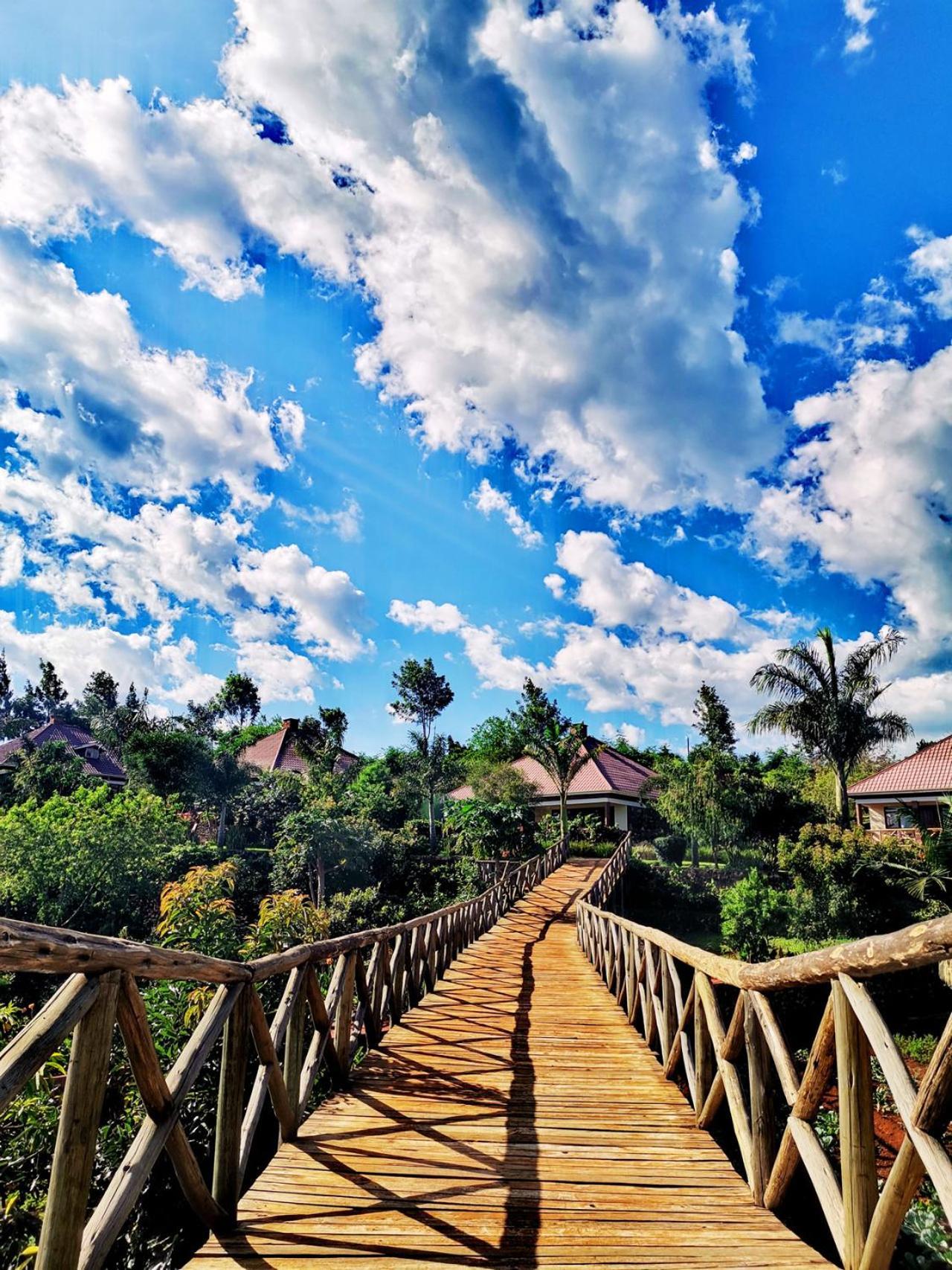 Ngorongoro Marera Mountain View Lodge คาราทู ภายนอก รูปภาพ